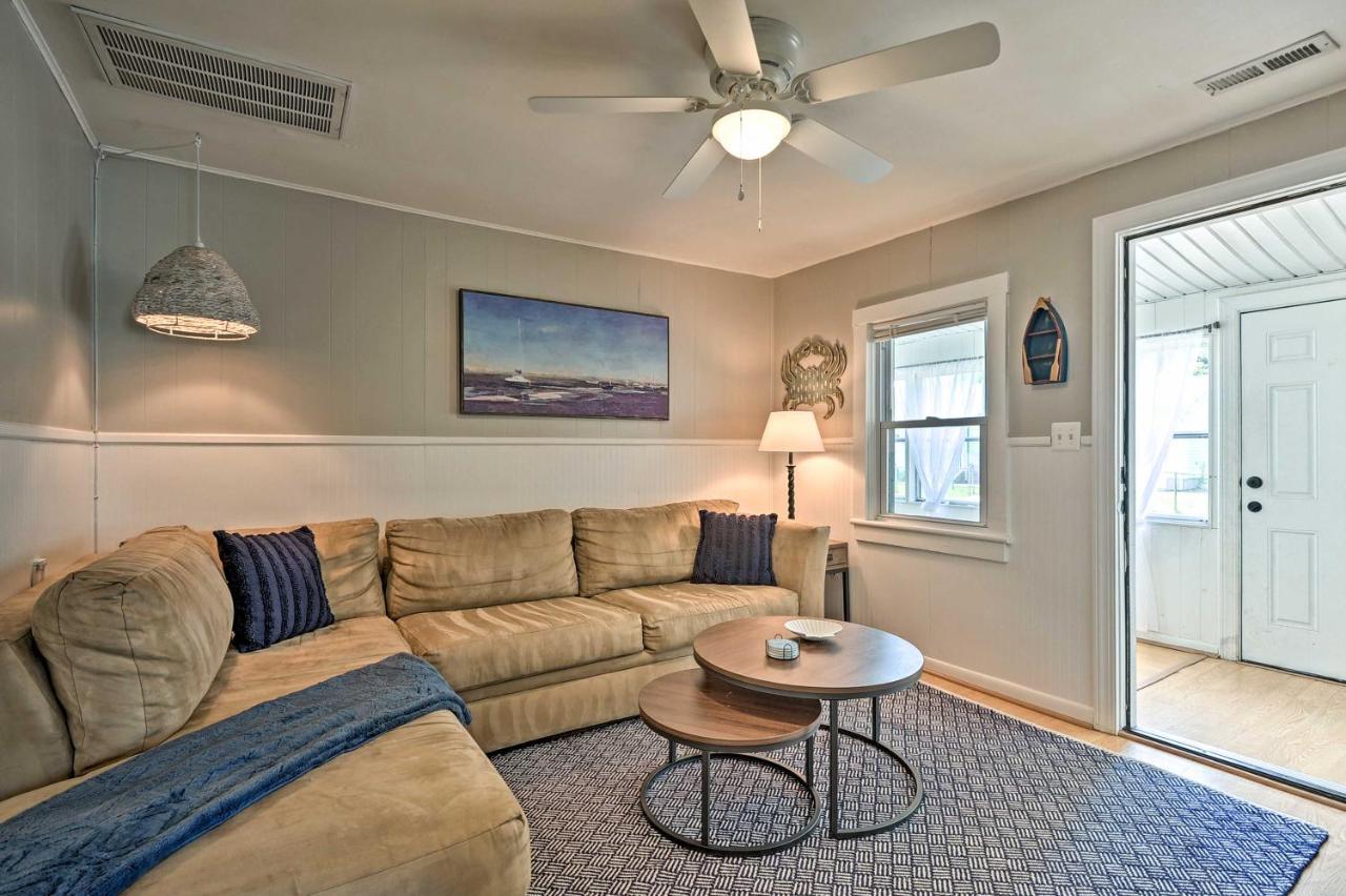 The Blue Crab Cottage - 3 Blocks From The Beach! Colonial Beach Exterior photo