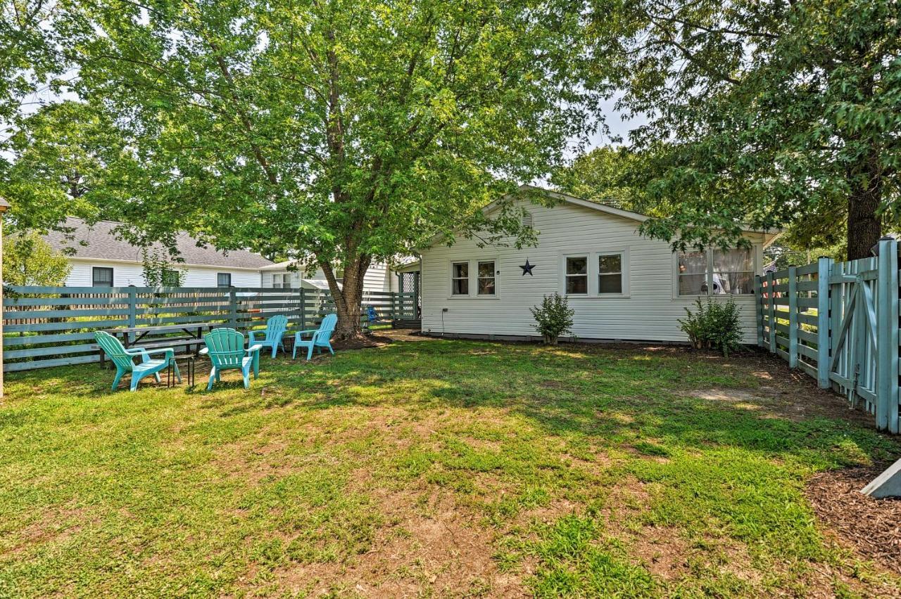 The Blue Crab Cottage - 3 Blocks From The Beach! Colonial Beach Exterior photo